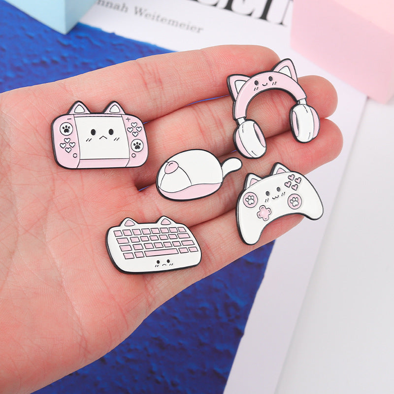 New Girls' Game Brooch Clothing Accessories